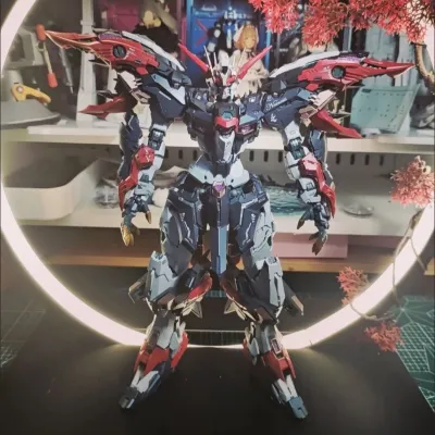 Infinity Nova RT-002 Nemesis Advanced Strategic Revenge Titan 1/100 Scale Model Kit
